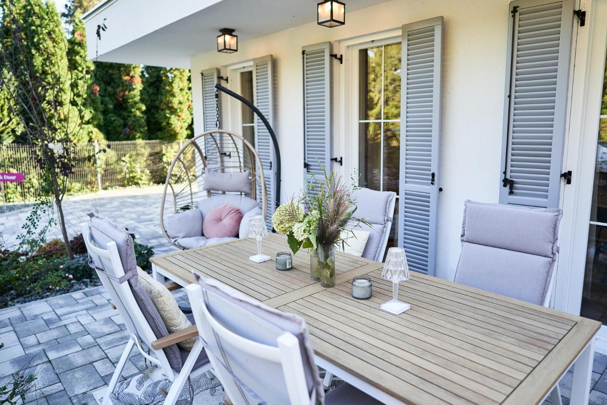The Doors Luxury Apartment โมชนมายารูวาร์ ภายนอก รูปภาพ